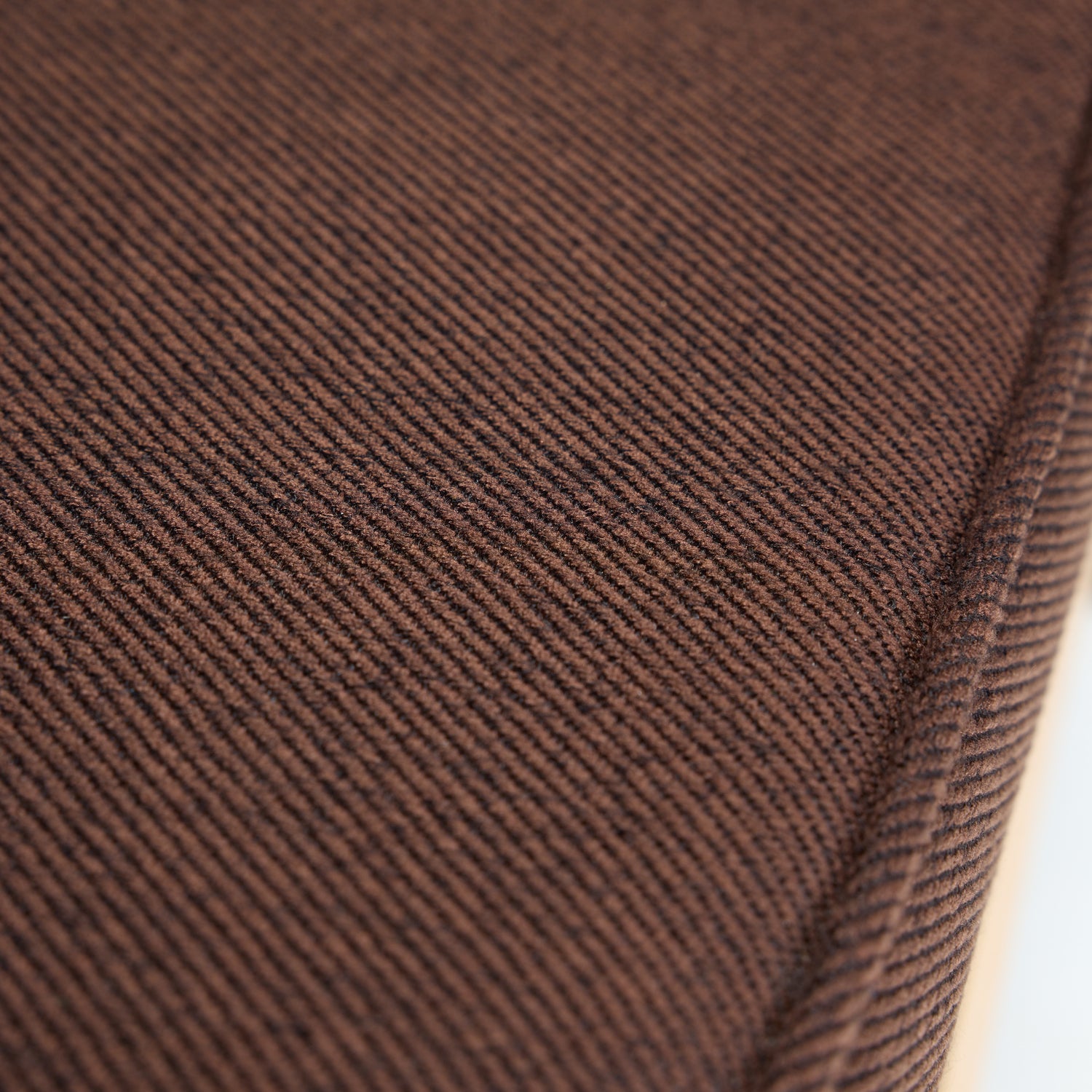 Haze lepotuoli Tummanruskea - 80x64xh71cm