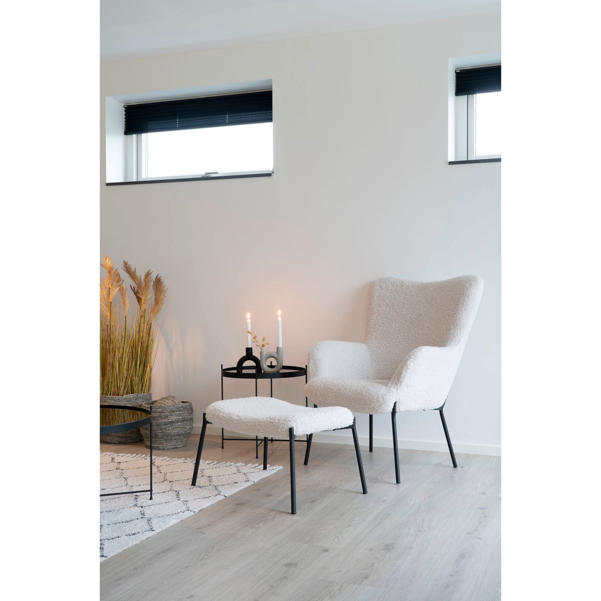 Glasgow Set - Lounge -tuoli ja jalkatuolit, valkoinen HN1090