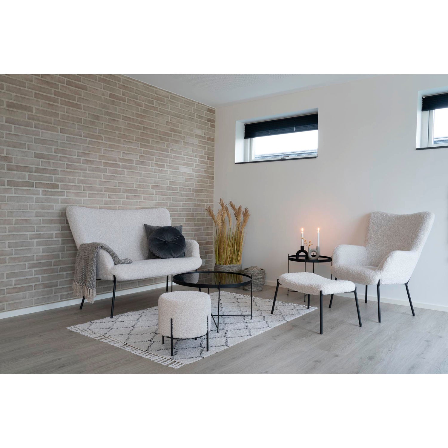 Glasgow Set - Lounge -tuoli ja jalkatuolit, valkoinen HN1090