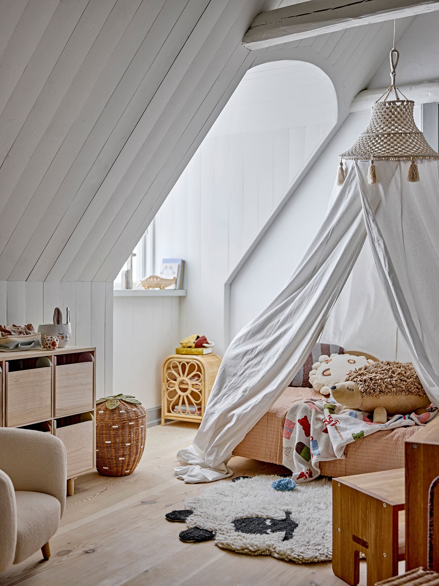 Bloomingville Mini Dolly -matto, valkoinen, villa