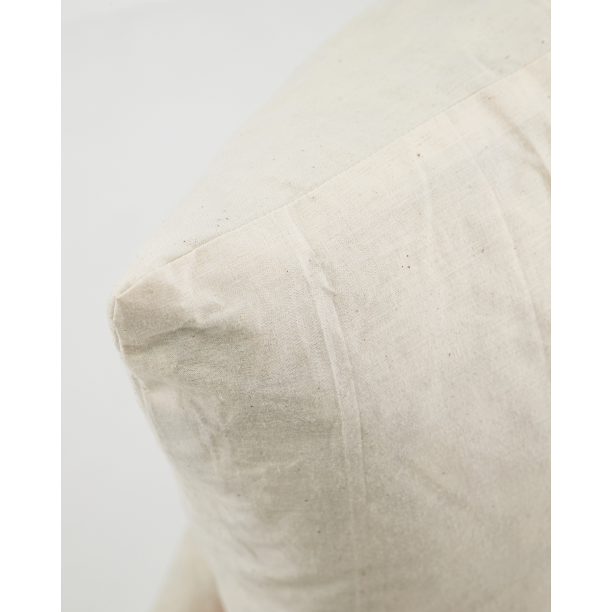 Tyyny täyte, valkoinen