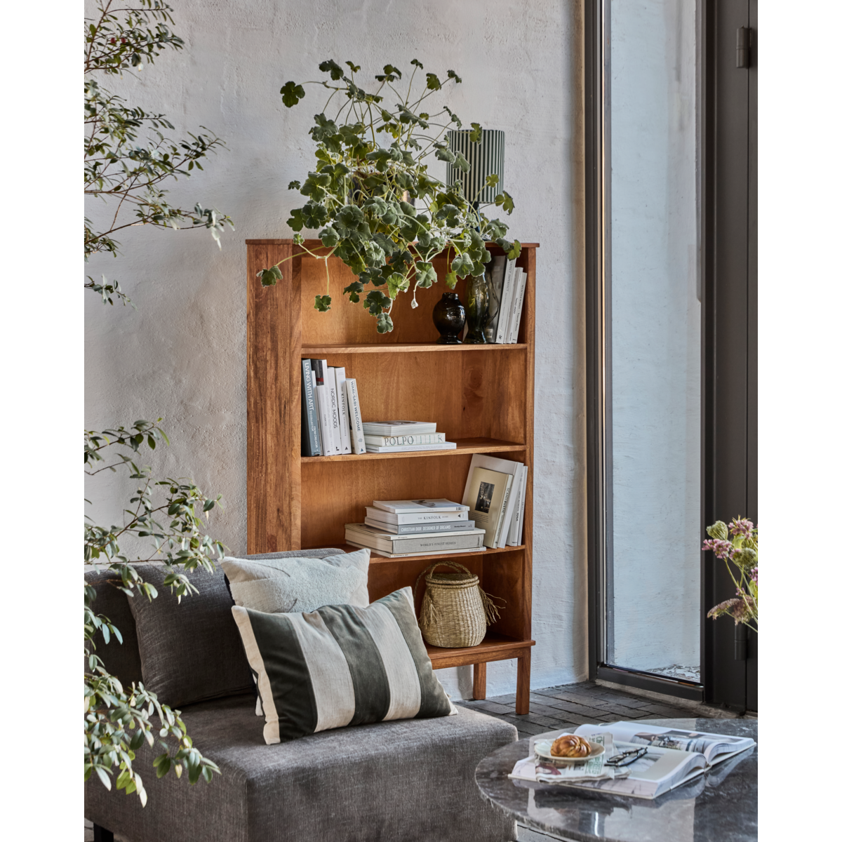 Hylly, hdbalance, antiikki ruskea