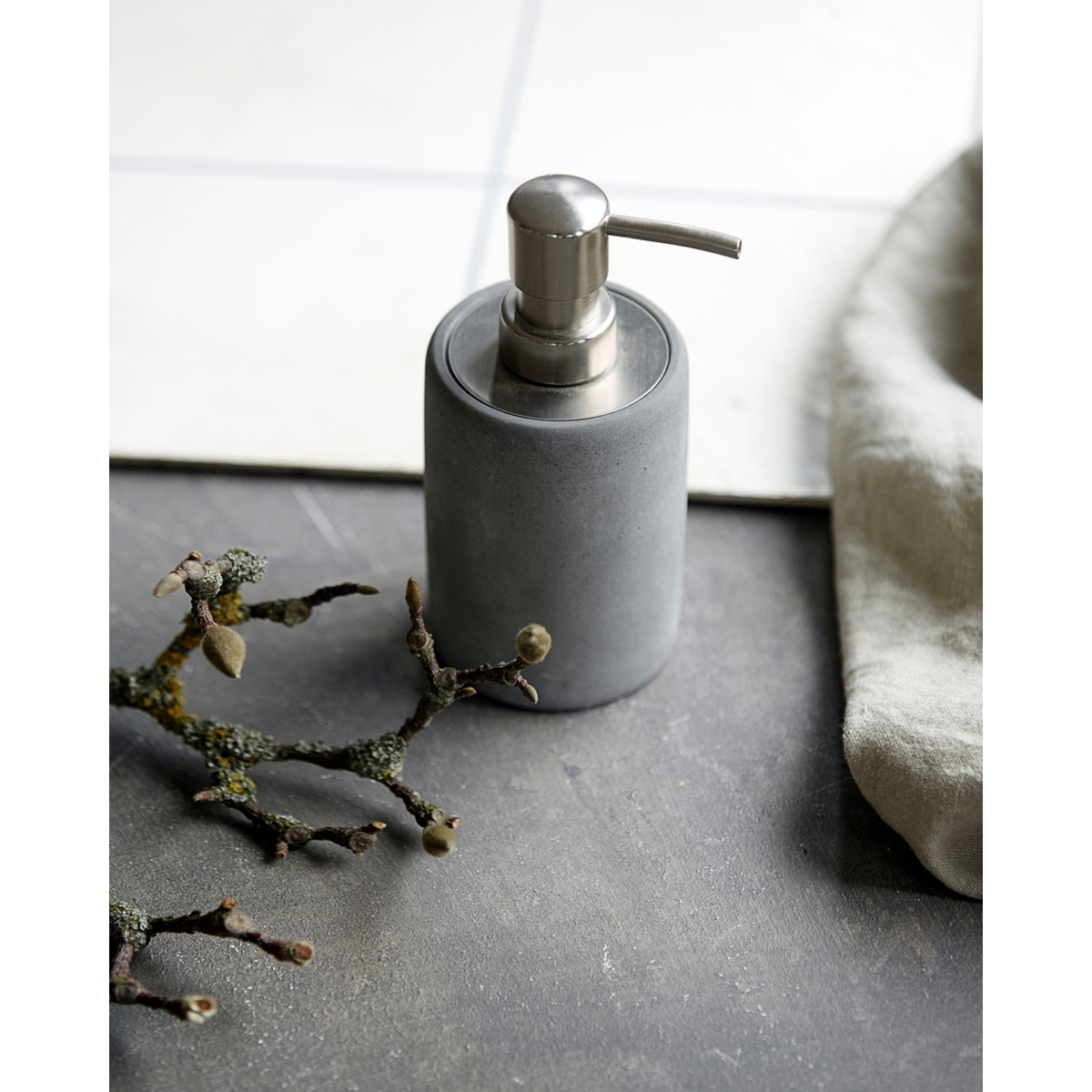 Saippuan annostelija, hdement, harmaa