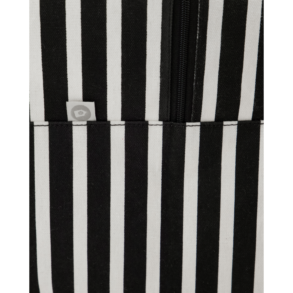 Varastointi, hdleaf, musta; Raakavalkoinen