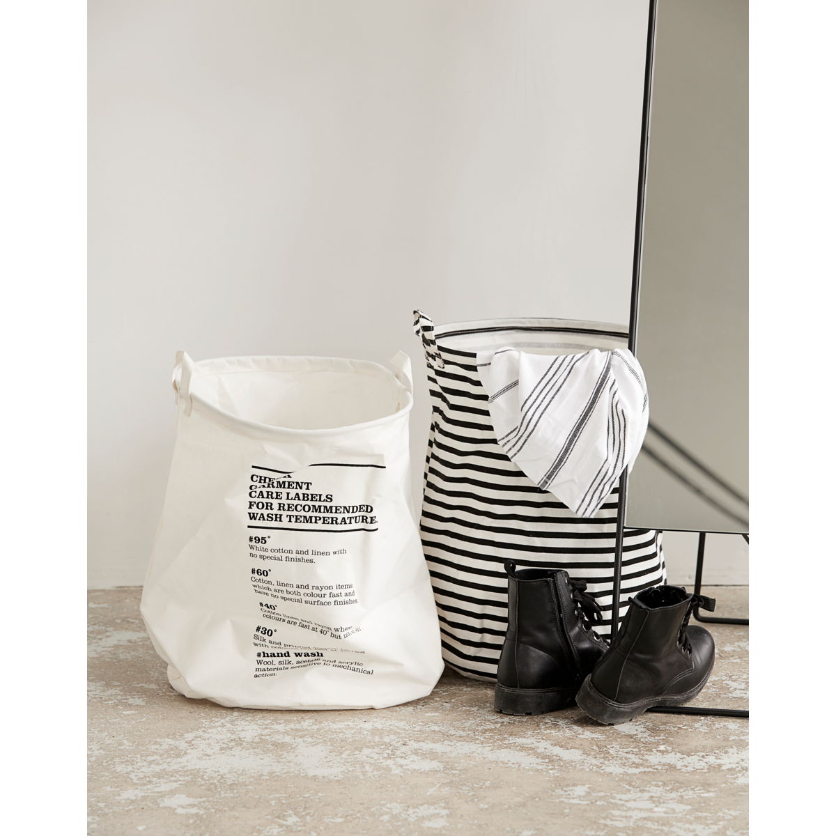 Pesulapussi, Hdstripes, musta H: 50 cm, Dia: 40 cm