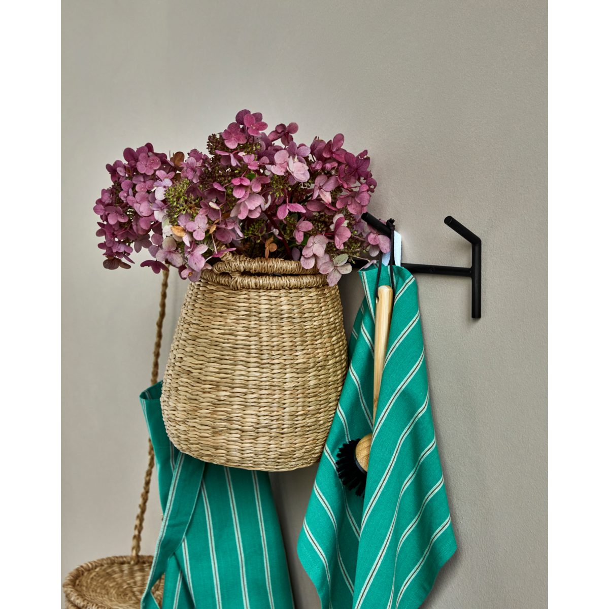 Koukut, hdparo, musta