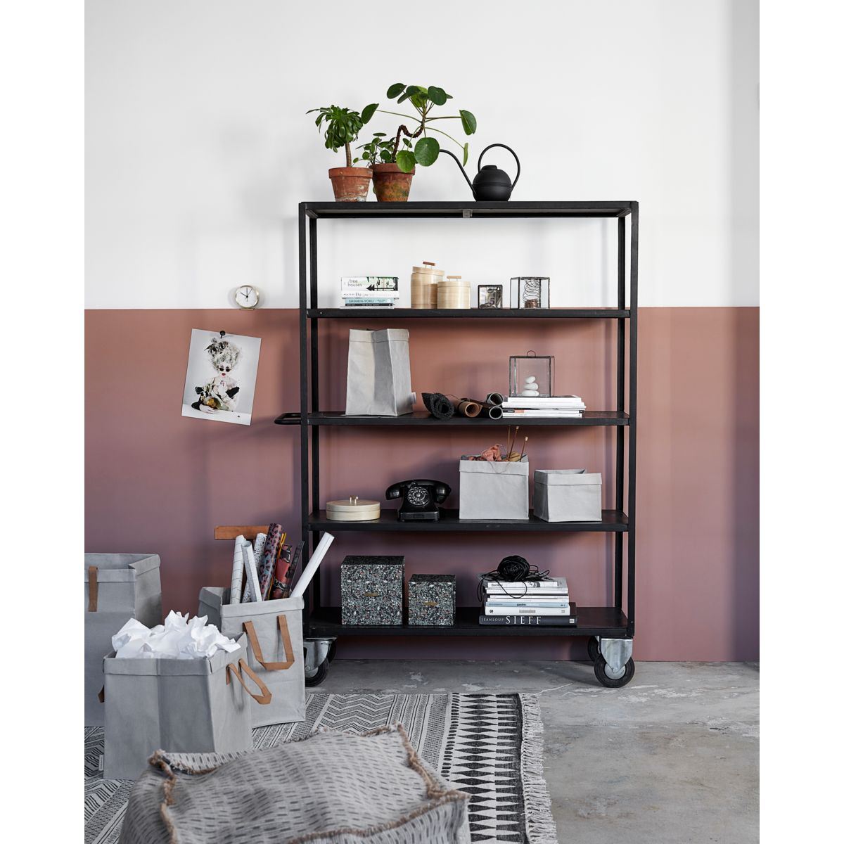 Kastelu tölkki, hdplant, musta