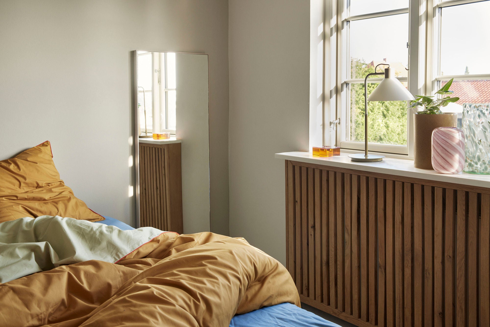 Hübsch Aki vuodevaatteet 60/200 oranssi/vihreä