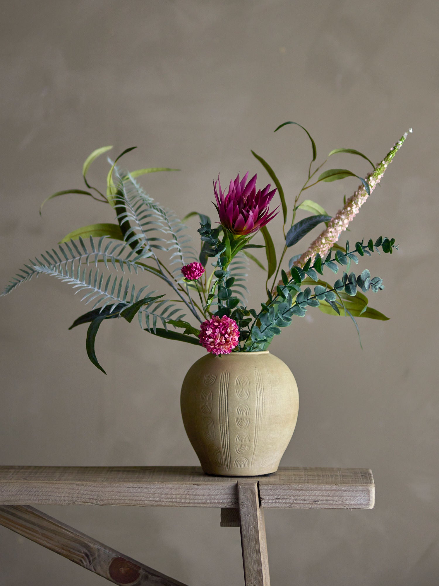 Bloomingville Crown Bouquet, punainen, keinotekoiset kukat