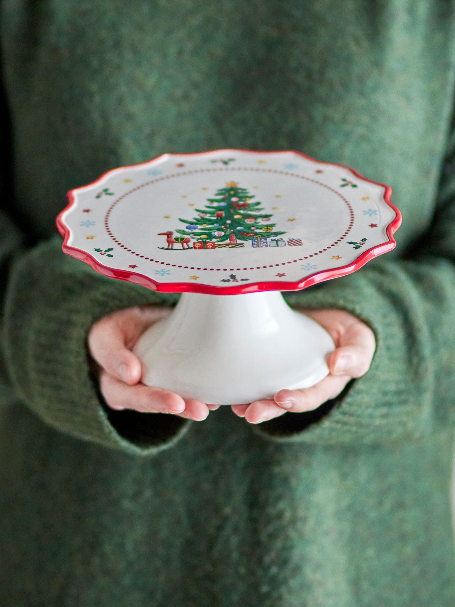 Bloomingville Naive Cake Dish, punainen, keramiikka