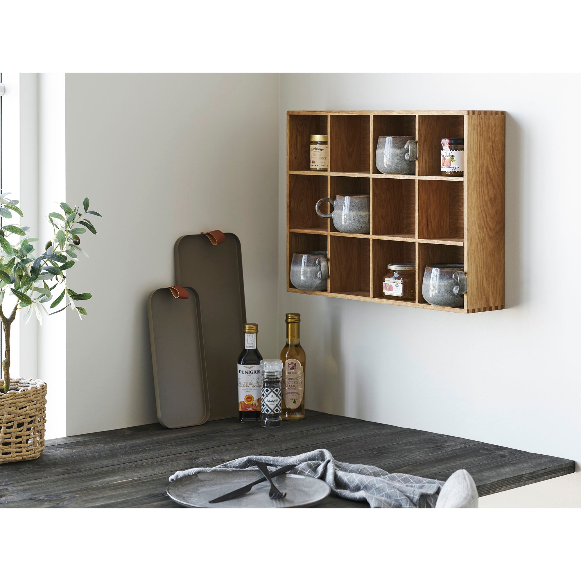 Soria -seinähylly - seinähylly, tammi/tammiviilu, luonto 39x11x51 cm