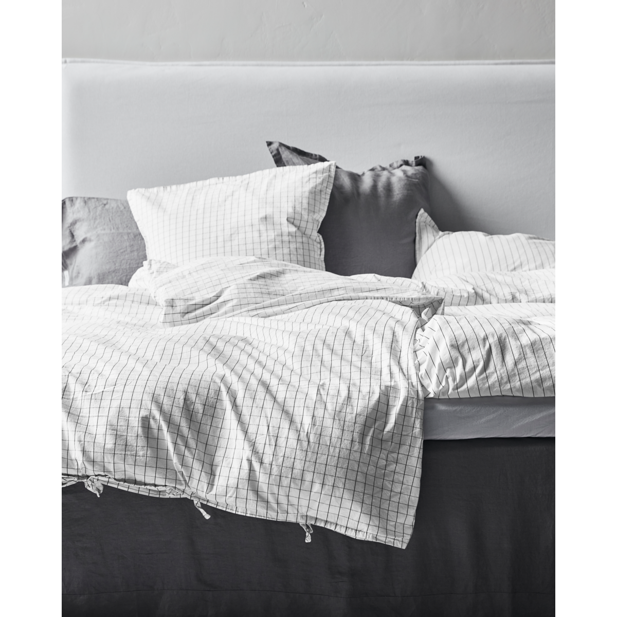 Bed Set, Bnerika, Snow W. Hiili