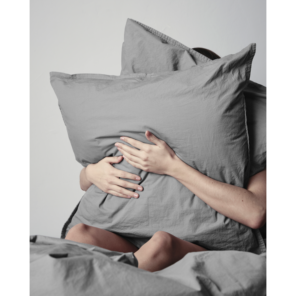 Sängyn sarja, sitominen, ukkonen