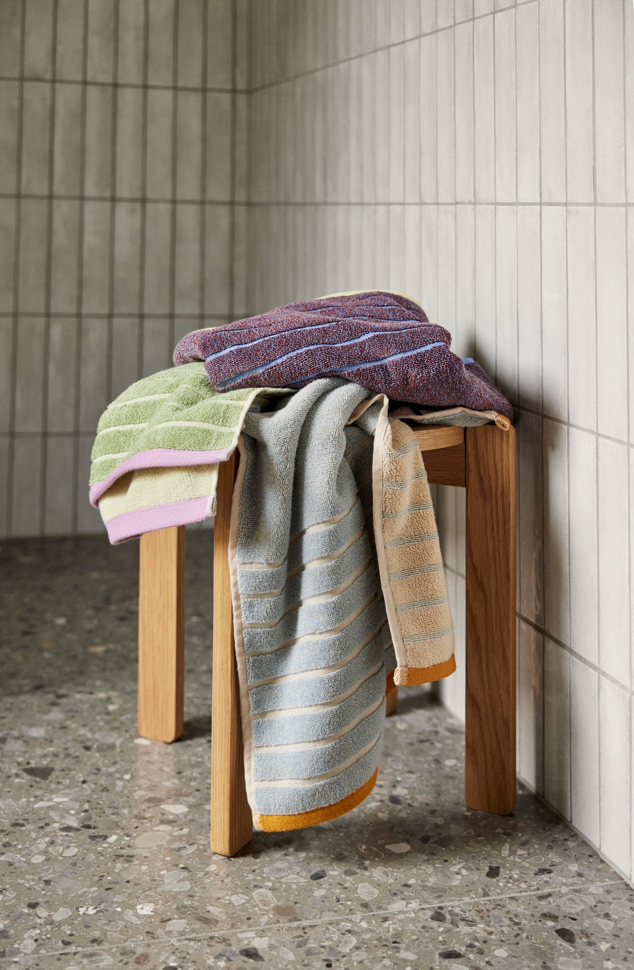 Hübsch Promenade -pyyhe pieni sininen/totta