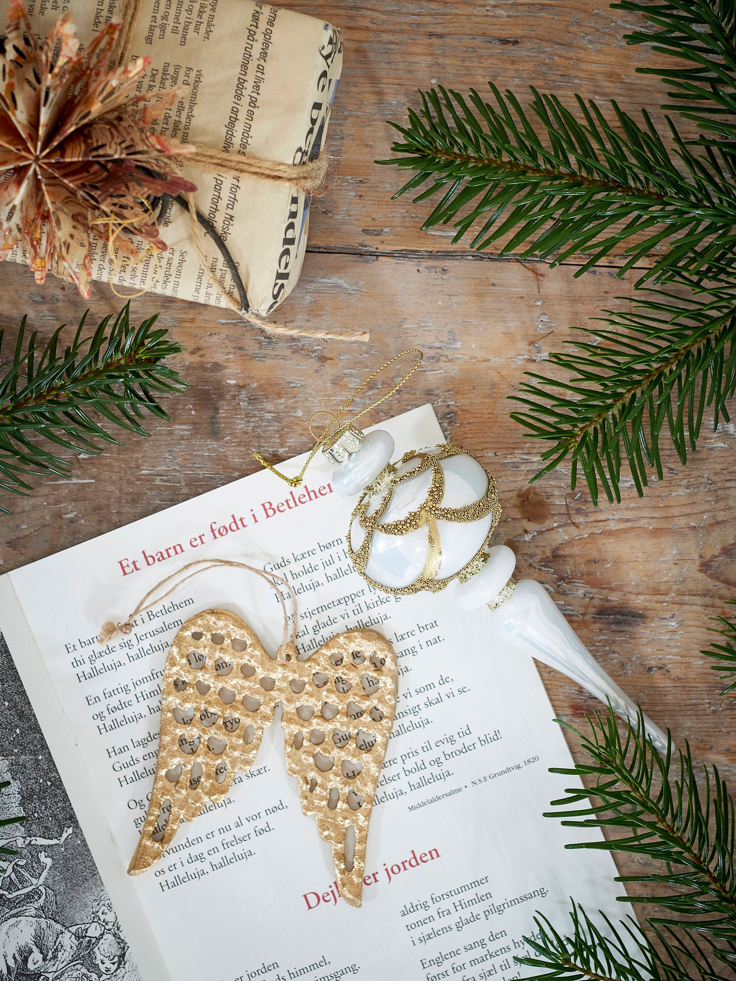 Bloomingville Star -koriste, luonto, FSC® -sekoitus, paperi