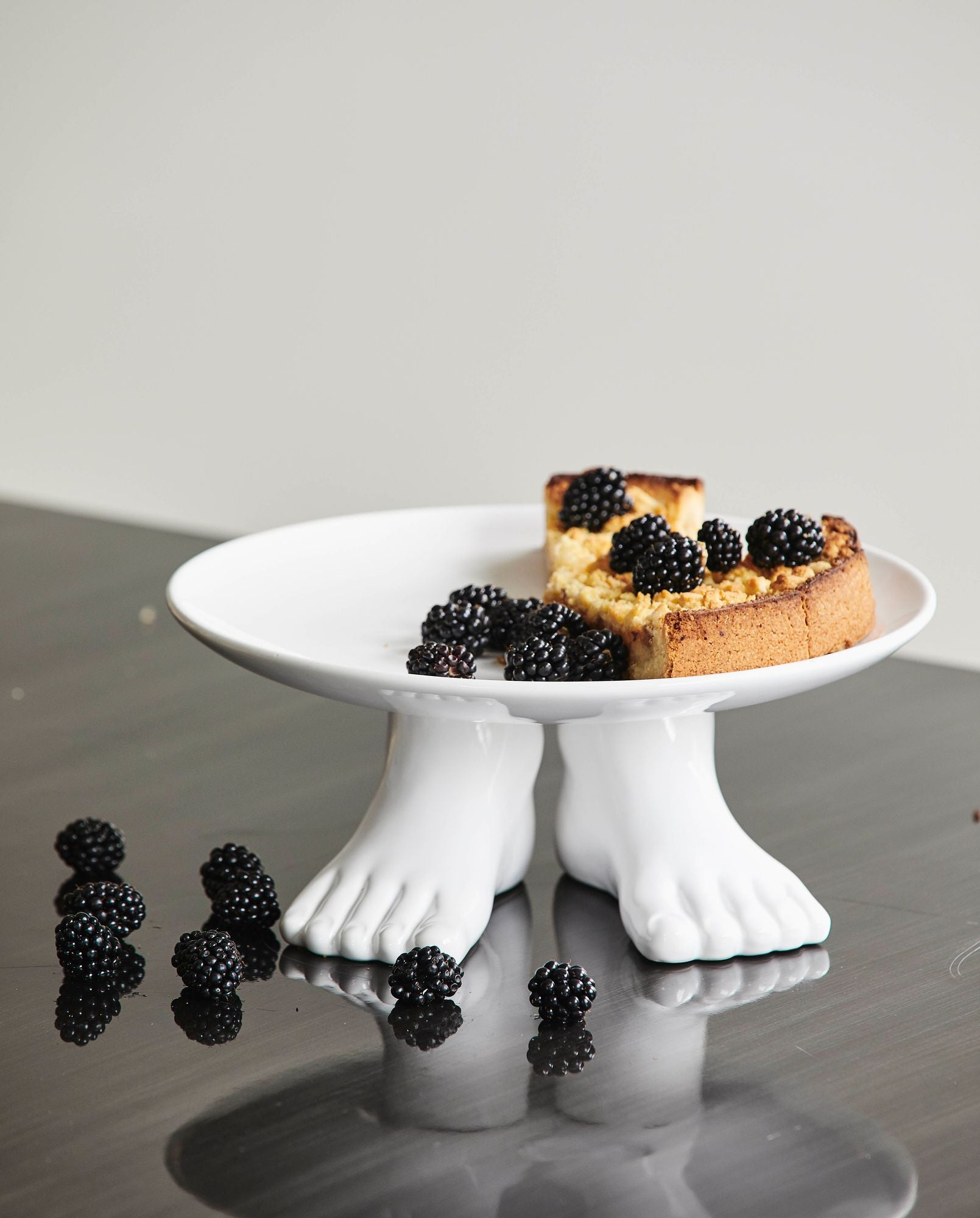 Cicely Cake Dish Ceramics - Ø29,5 cm - valkoinen