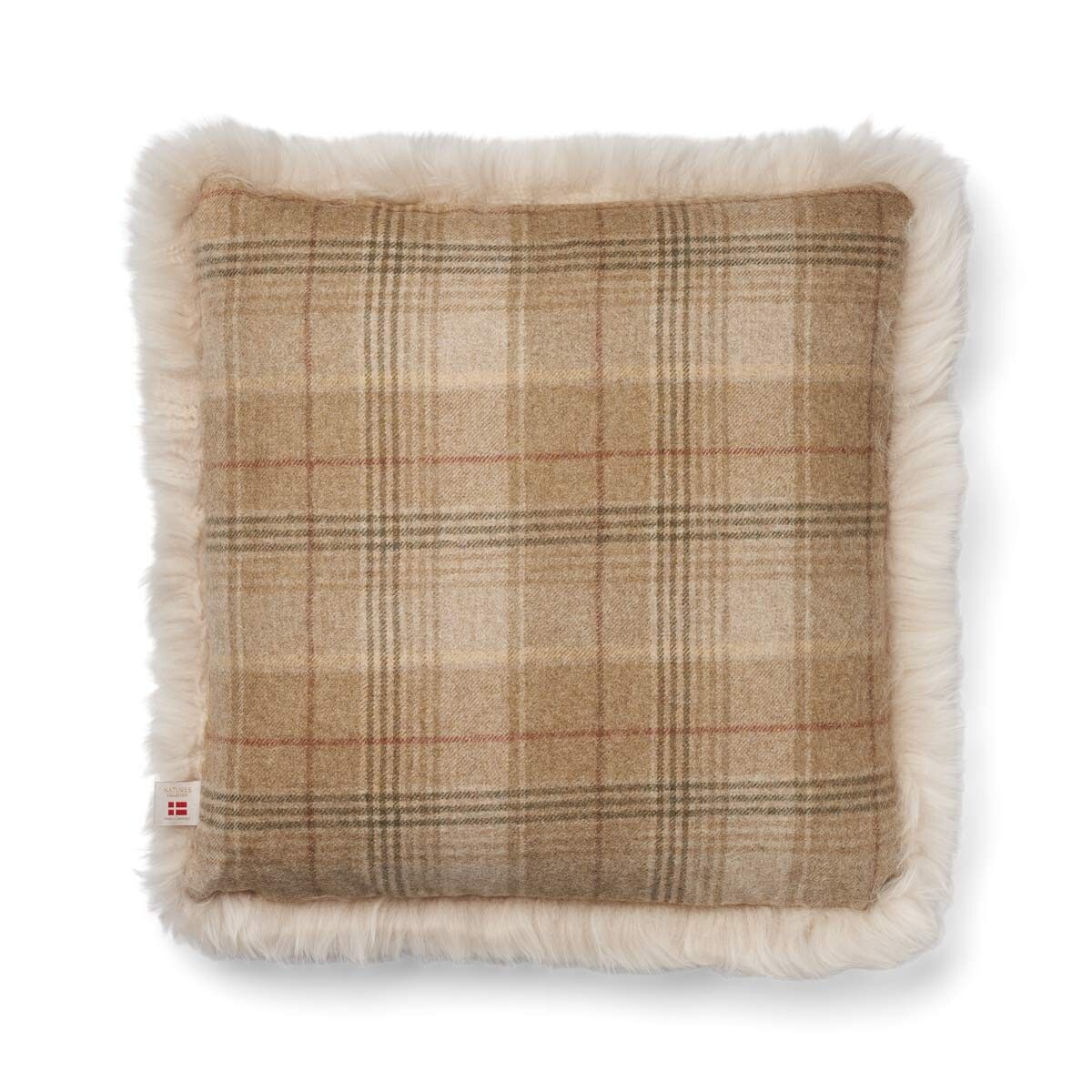 Tarkastettu kokoelma | Villatyyny | Pitkäkarvainen | 52x52 cm