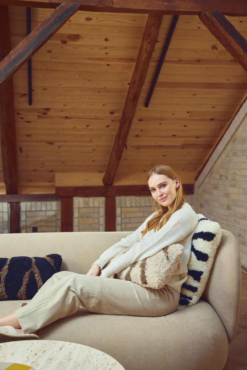 Zebra lampaannahkainen tyyny | Lyhytkarvainen | Uusi-Seelanti | Kaksipuolinen | 60x60 cm