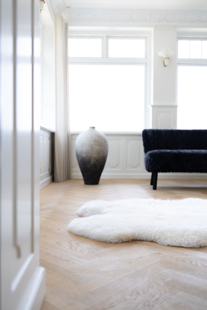 Emanuel 3-istuttava sohva | Design-huonekalut