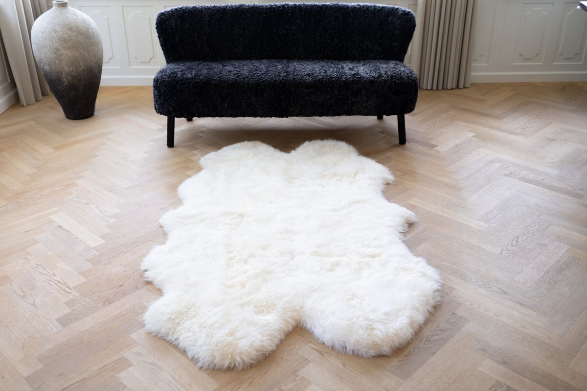 Emanuel 3-istuttava sohva | Design-huonekalut