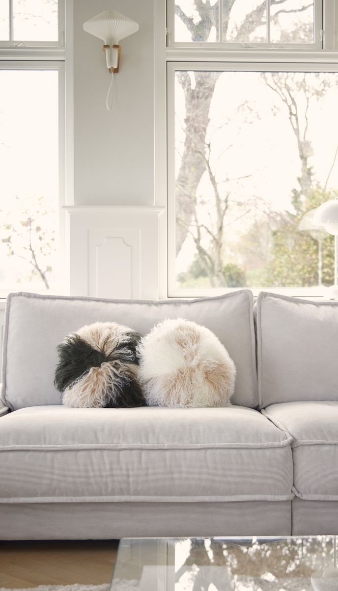 Lampaannahkainen tyyny | Kihara | Tiibet | Ø45 cm, Ø62 cm & Ø38 cm