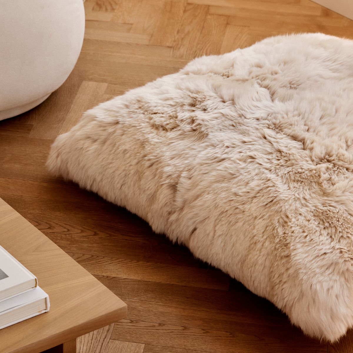 Maxi Float Pillow | Pitkäkarvainen | Uusi-Seelanti | 90x90 cm