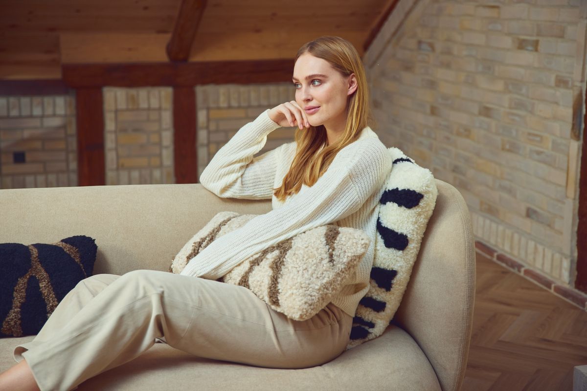 Zebra lampaannahkainen tyyny | Lyhytkarvainen | Uusi-Seelanti | Kaksipuolinen | 60x60 cm