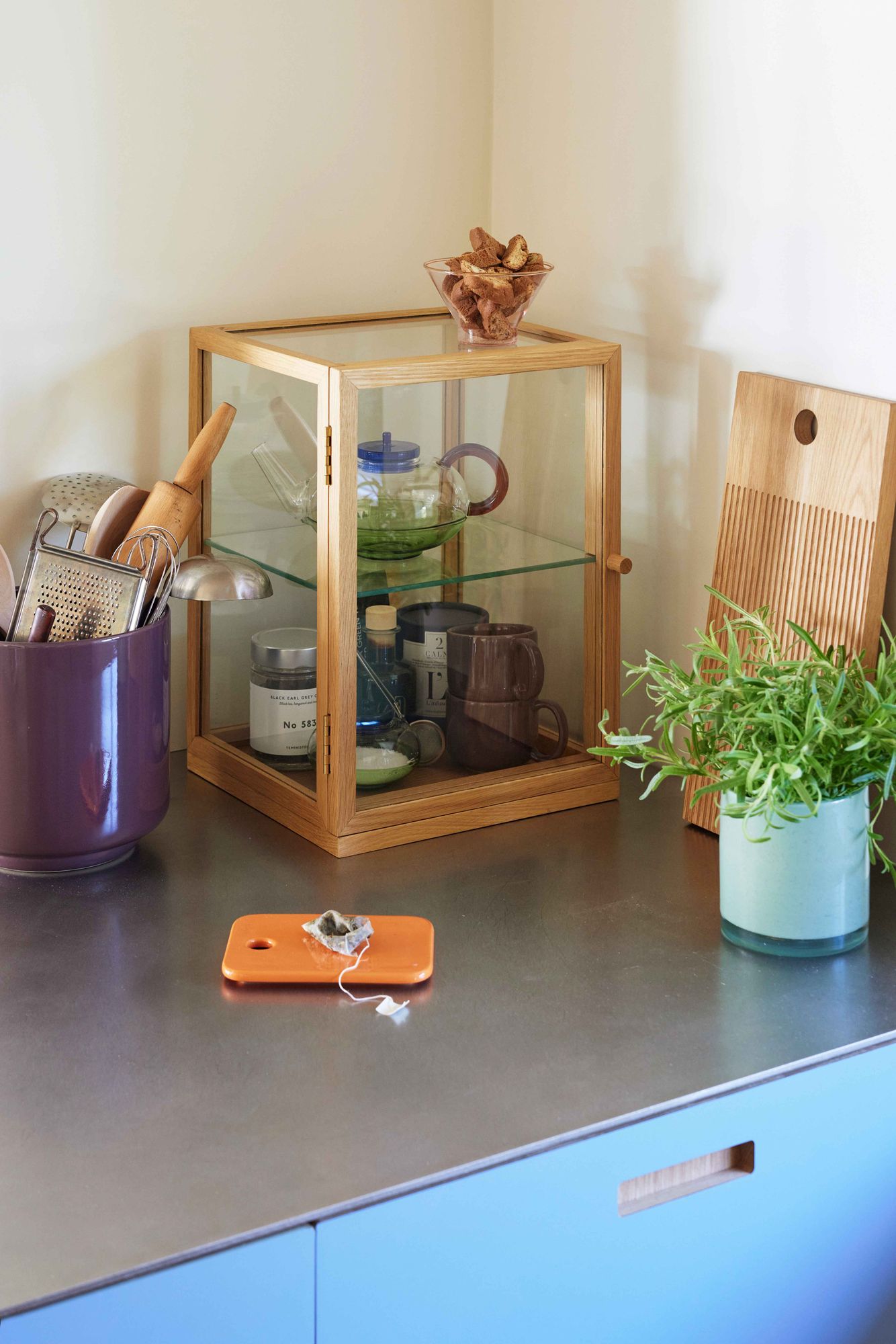 Hübschin runollinen näyttöteline pieni luonto