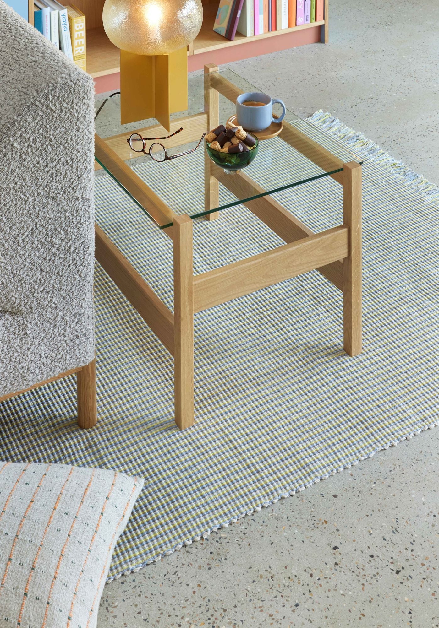 Hübsch Ledge sivupöytä Natural