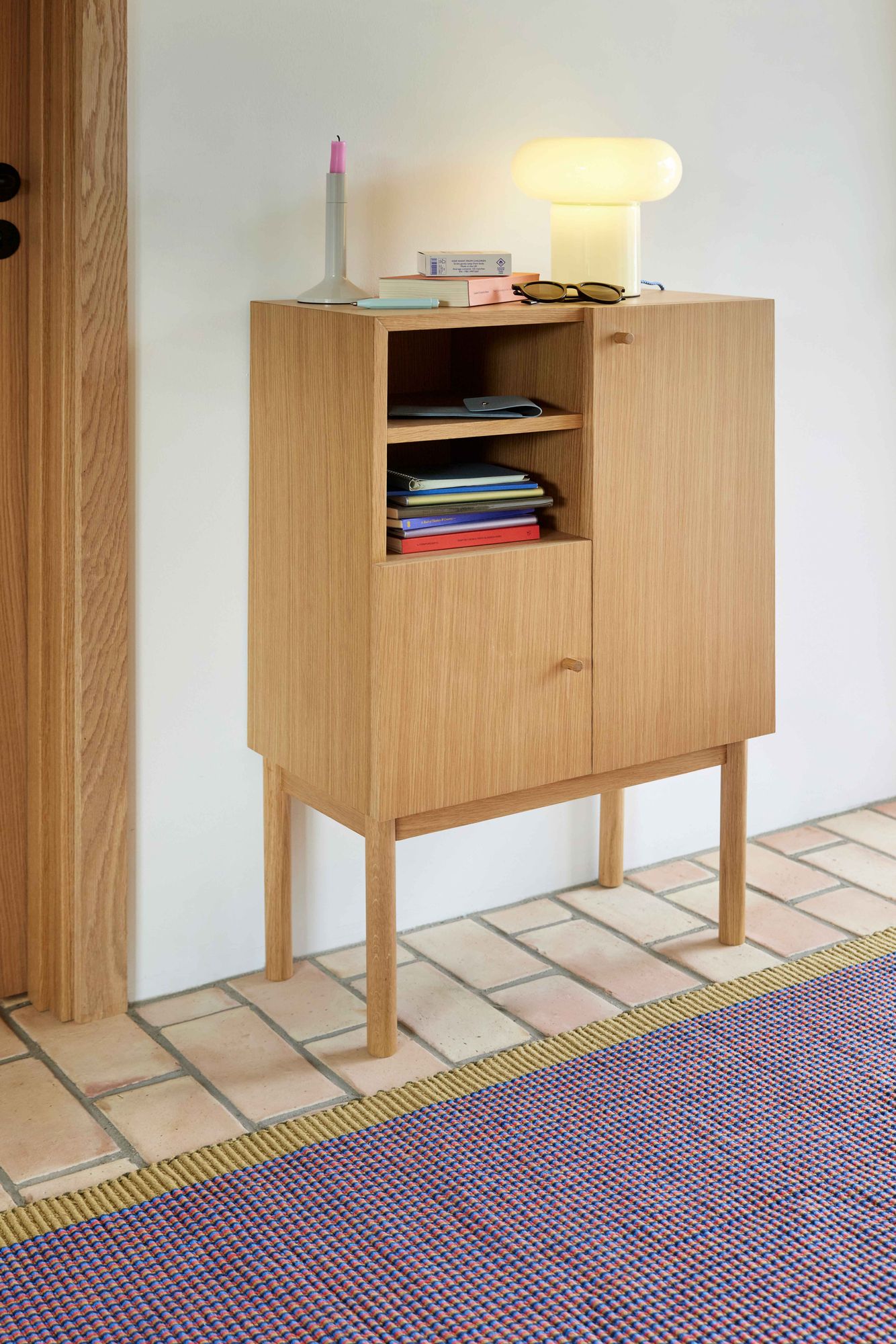 Hübsch Nobby Console Table -luonto