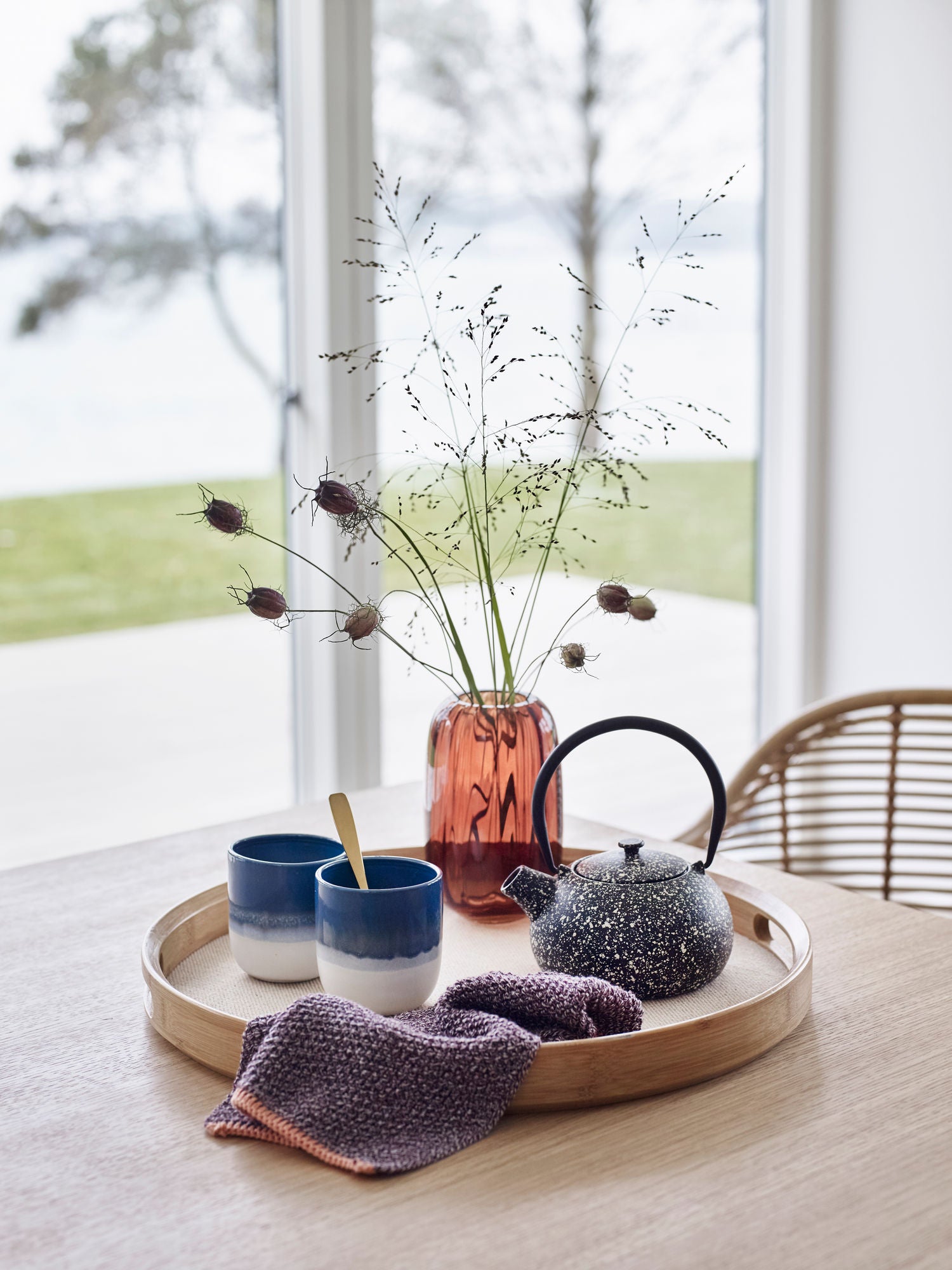 Hübsch Canvas Hills pyöreä luonto (sarja 2)