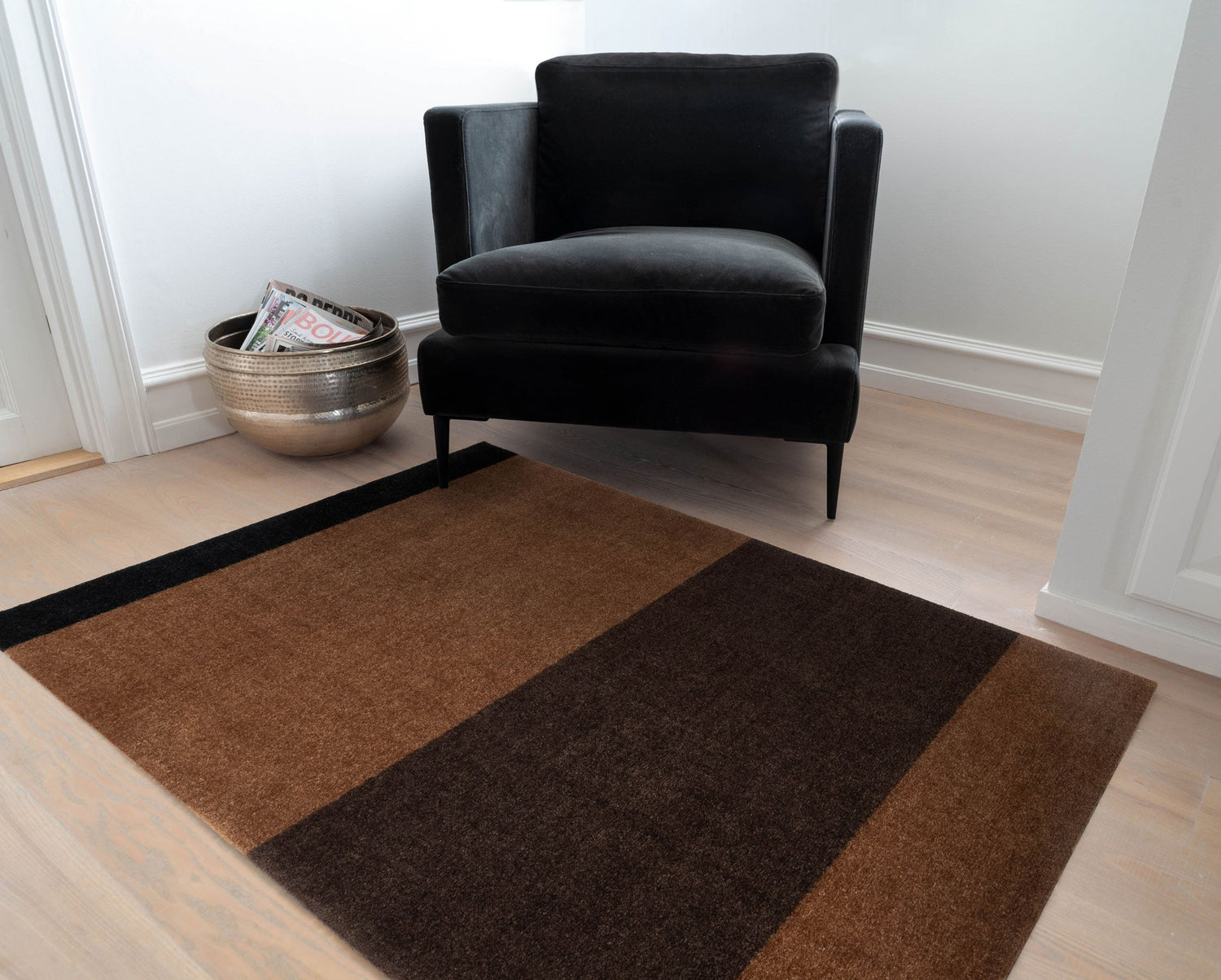 NYHED - STRIPES HORISONTAL - Cognac/Dark Brown/Black - Tica Copenhagen - DesignGaragen.dk