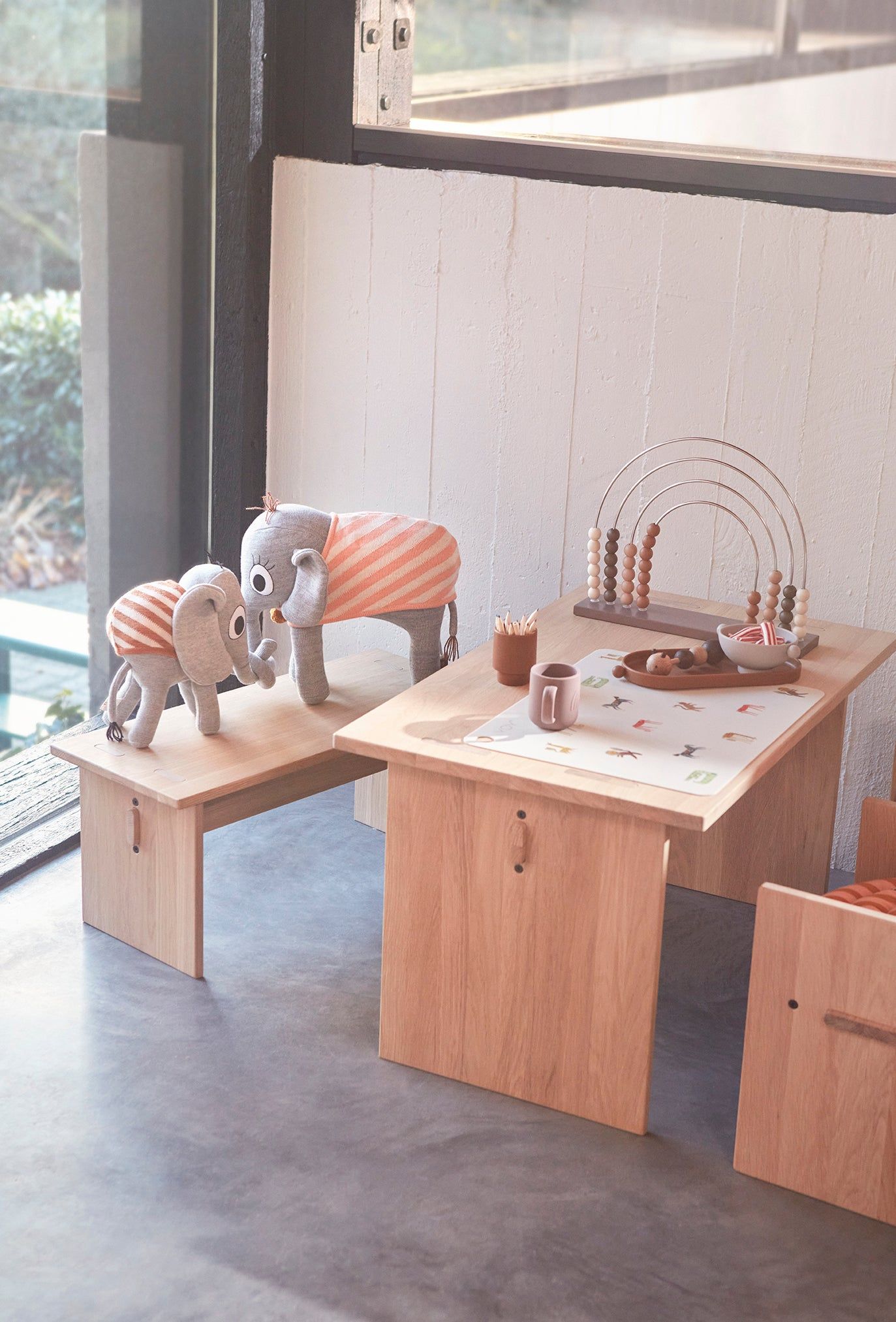 Oyoy mini ramboline elefantti - harmaa