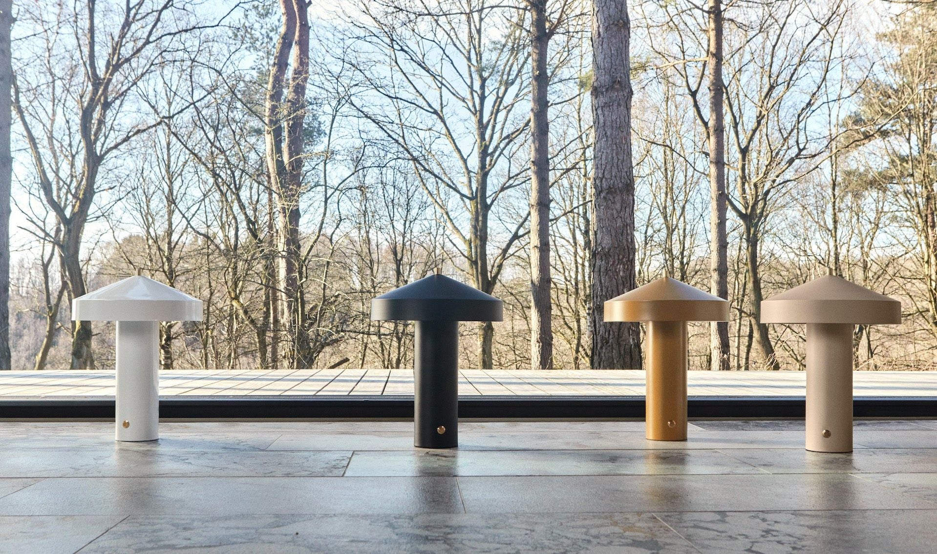 Oyoy Living Hatto -pöytävalaisin (EU)