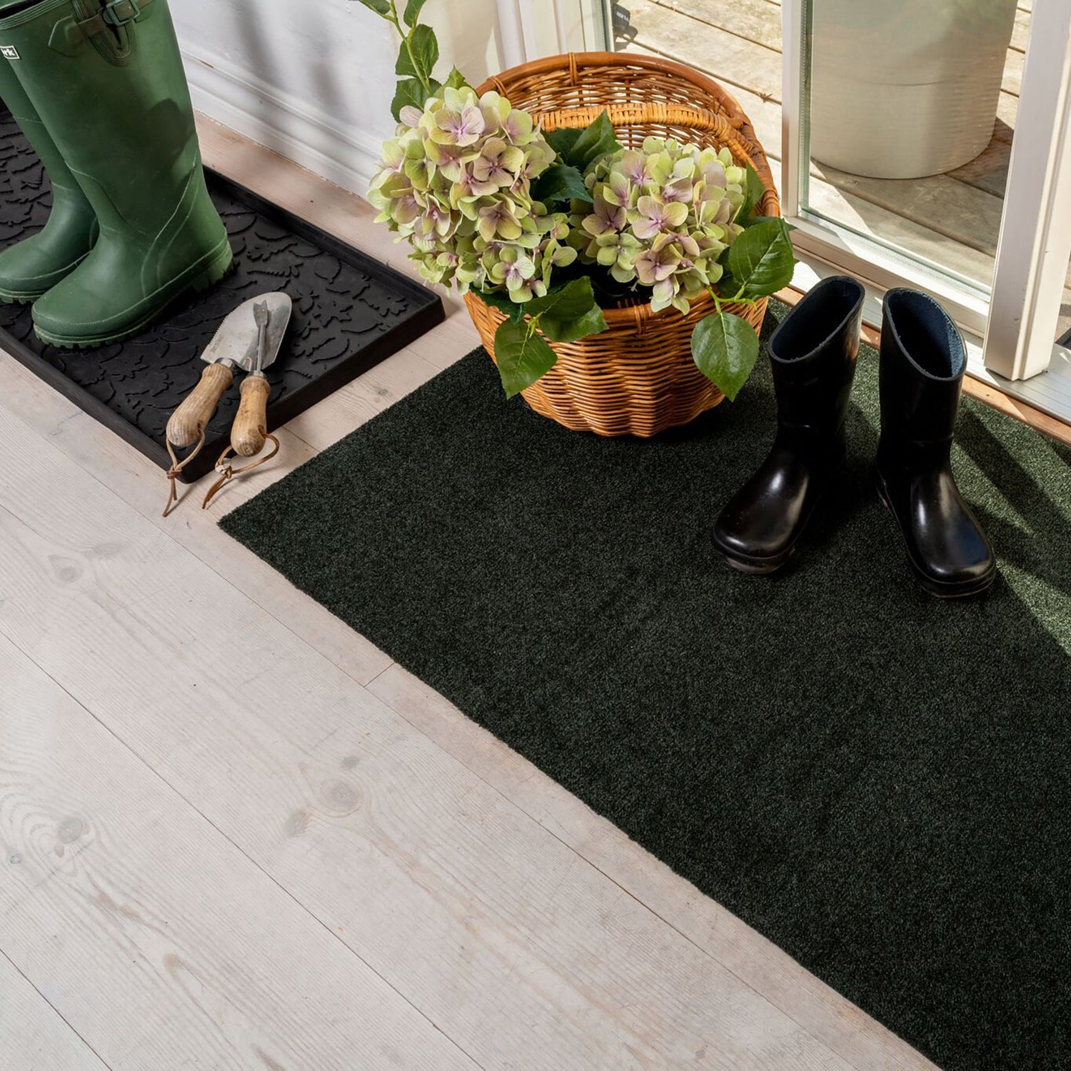 GULVMÅTTE 67 x 120 cm - UNI COLOUR/DARK GREEN - Tica Copenhagen - DesignGaragen.dk