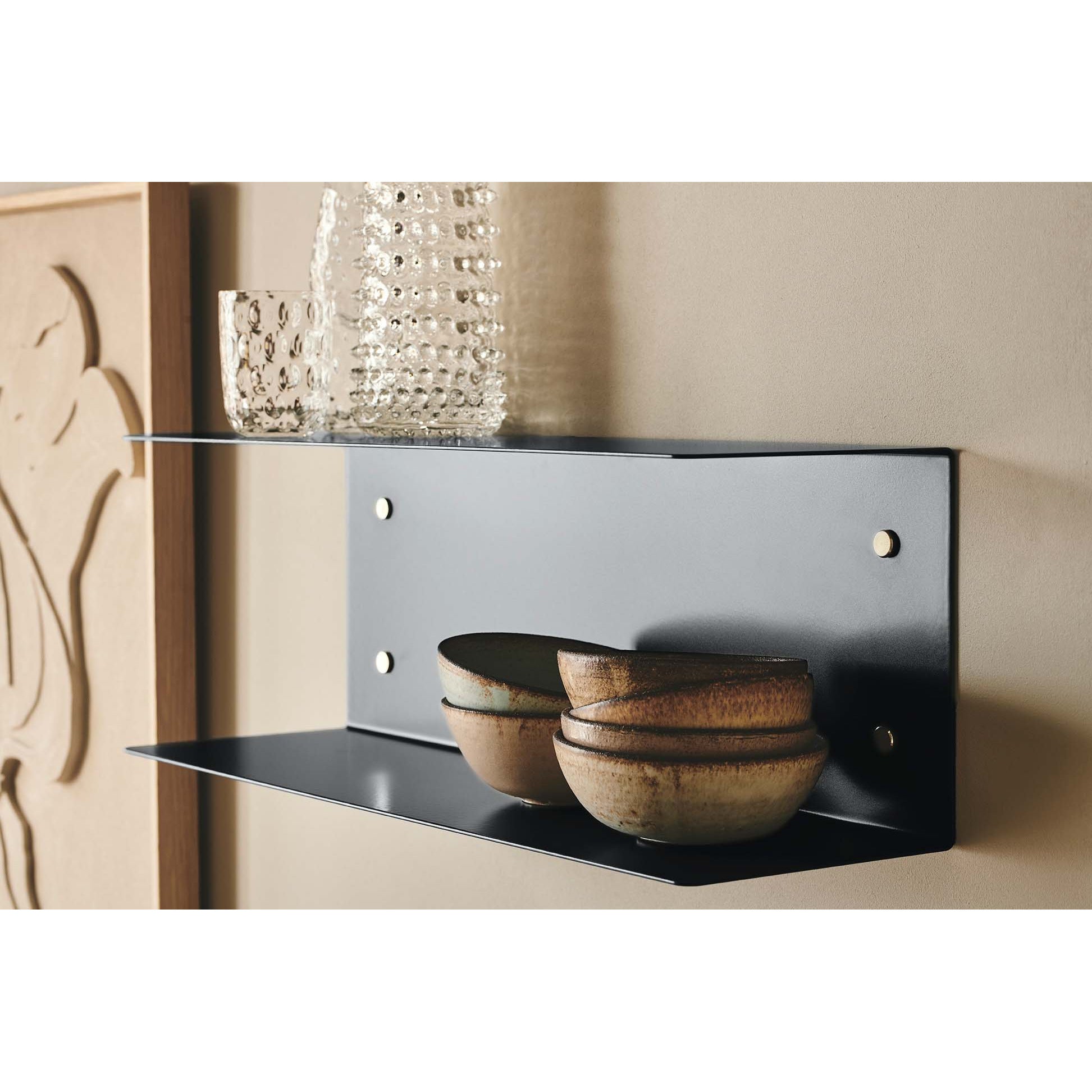 DETAIL metal hylde i sort - 60 cm - MOUD HOME - DesignGaragen.dk