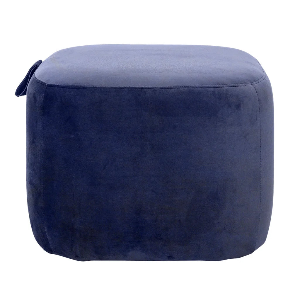 Bloomingville - Nordic, Puf med lille hank, Polyester H.40xB.55xL55 cm - Bloomingville - DesignGaragen.dk