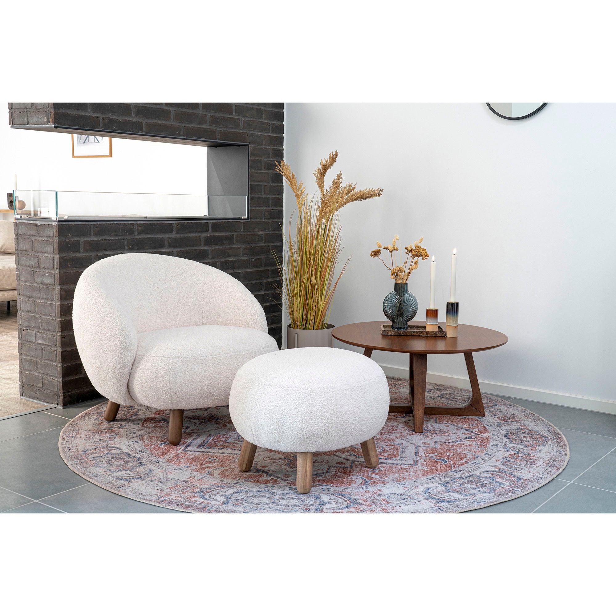 Savona Set - Lounge -tuoli ja puff, valkoinen HN1094