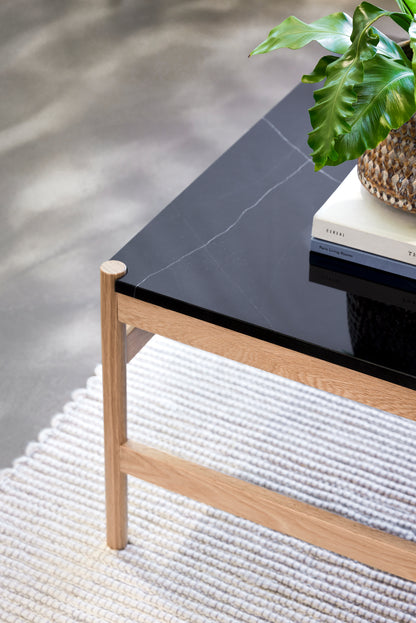 Raaka sohvapöytä musta/luonnollinen - 80x80xh45cm