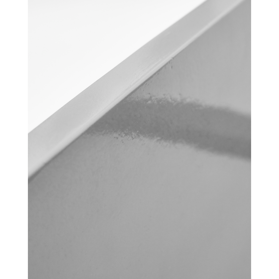 Hylly, hdsheo, harmaa