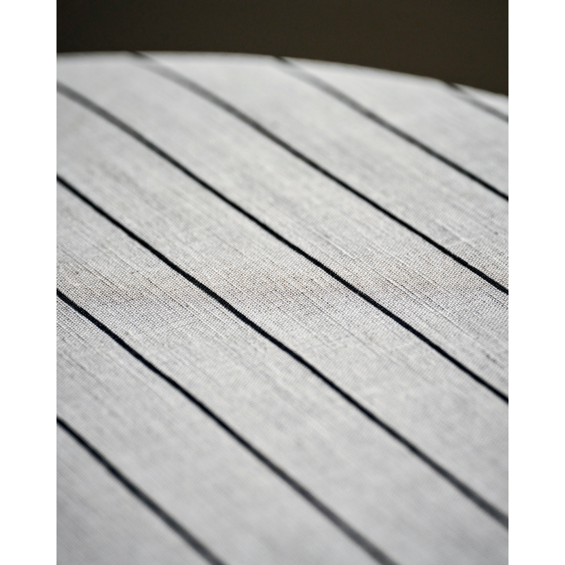 Lattiavalaisin, HDRAFI -pohja HDShade, antiikki ruskea; Raaka valkoinen; musta