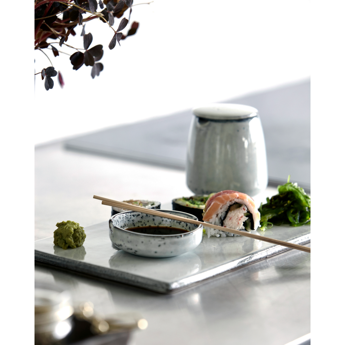 Talo -lääkäri - Sushi -levy, maalaismainen, harmaa;