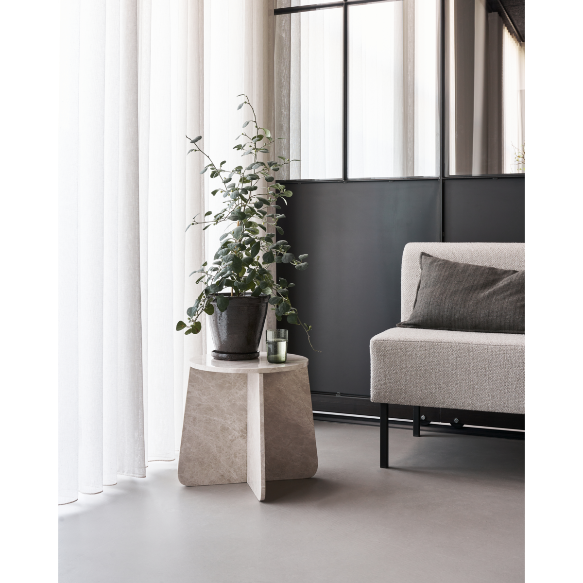Sivupöytä, hdmarb, beige