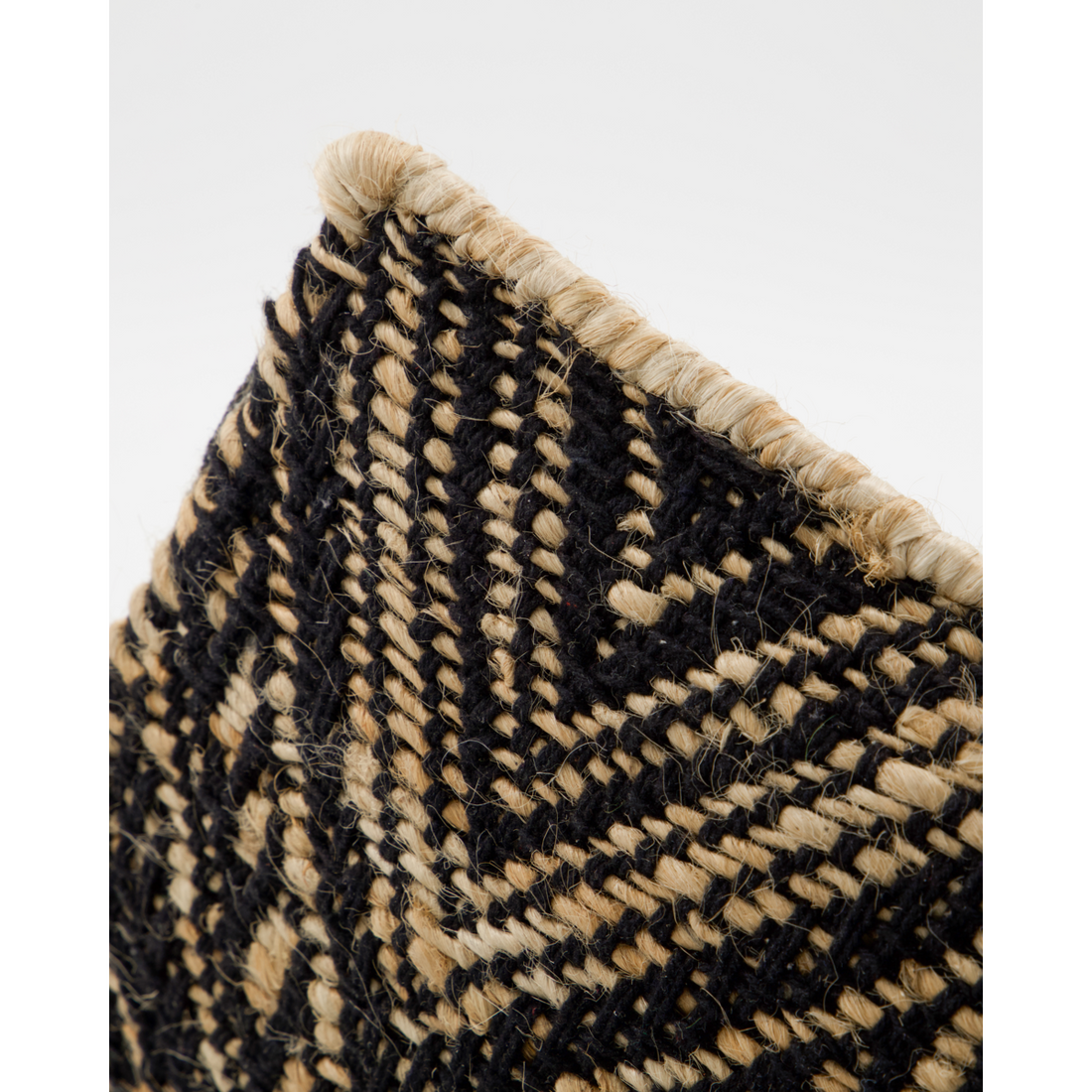 Viltti, hdmonta, luonto; musta