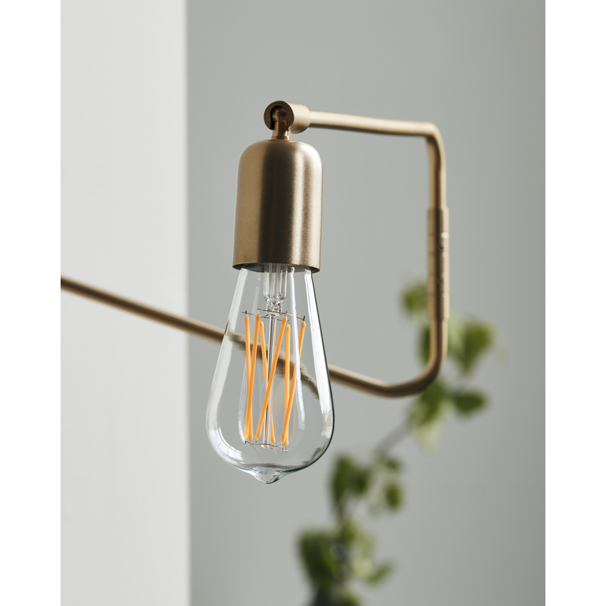 E27 LED Pear, HDEDISON, valmis