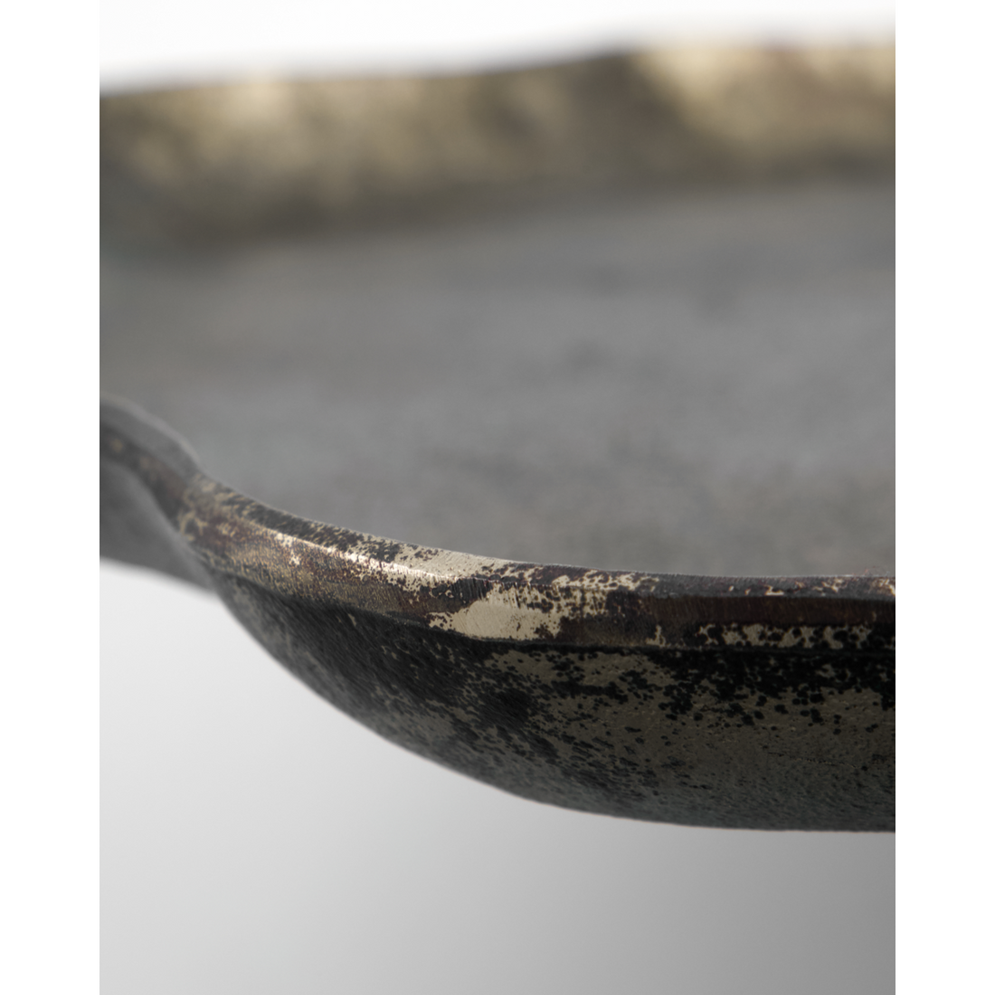 Lokero, hdtalas, antiikki messinkipinta