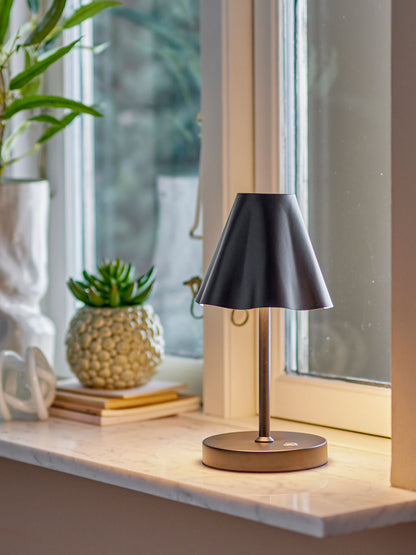 Bloomingville Lianna Portable Lamp, ladattava, musta, metalli