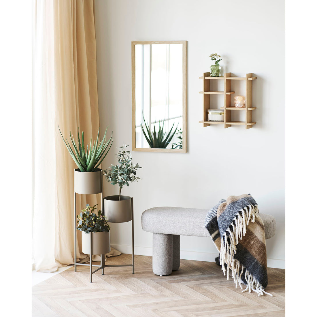 Olsbergin seinähylly - seinähylly, tammiviilu, luonto 40x12x40 cm