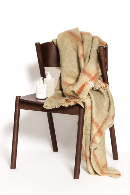 Viistotuoli Ruskea - 55x51xh80cm