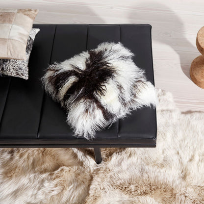 Lampaannahkainen tyyny | Kihara | Tiibet | 28x56 cm